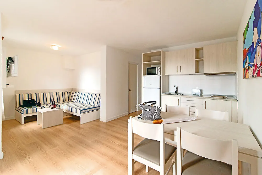 Cala Blanca Apartamentos 0*, 卡拉布兰卡 西班牙